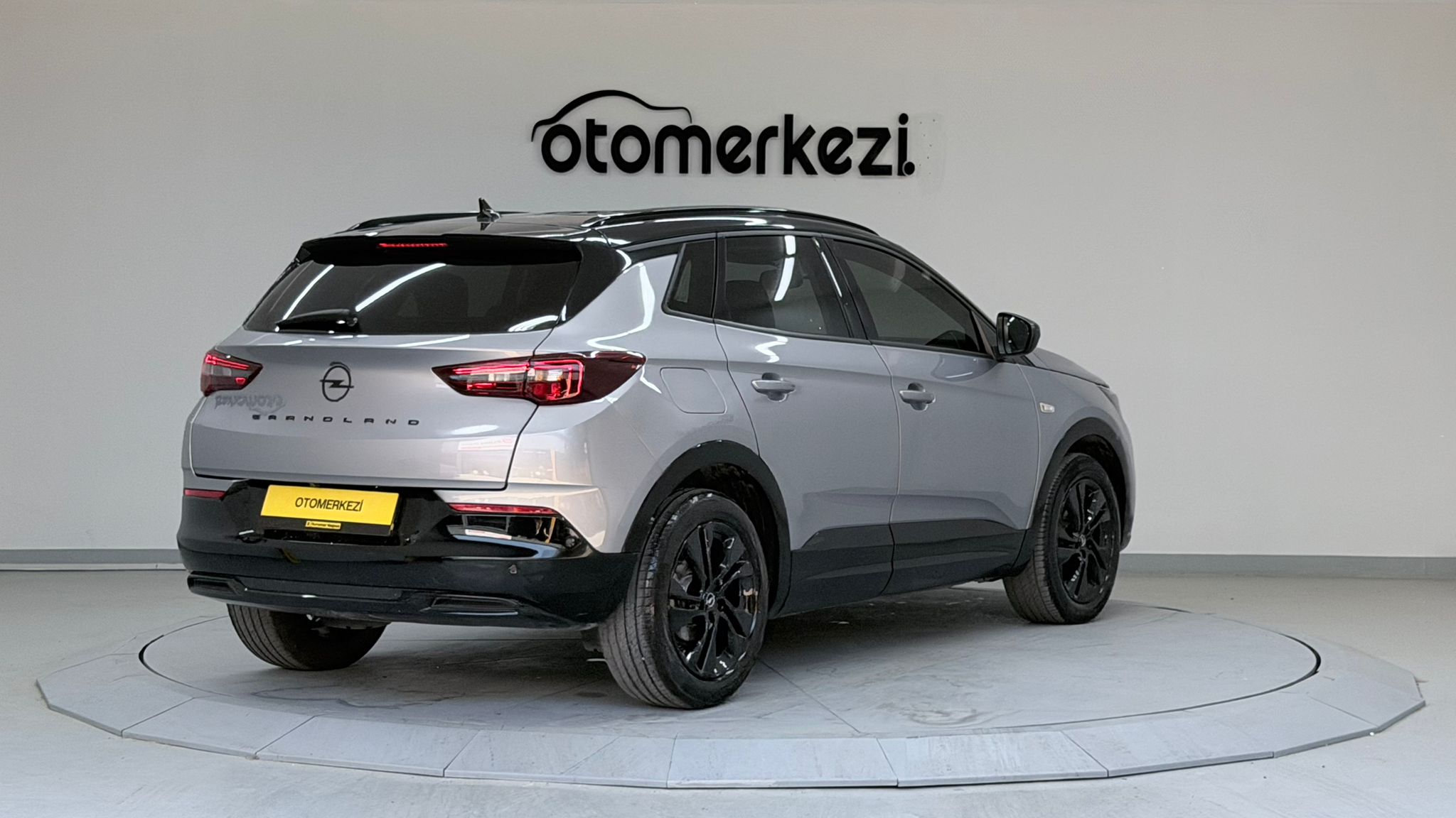 OPEL GRANDLAND 5
